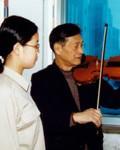 靳延平相片