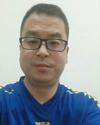 雷宁相片