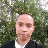 闫飞龙相片