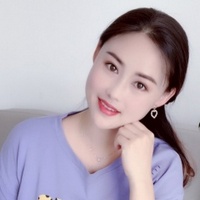 胡蜜丹相片