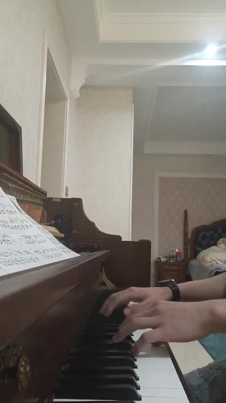 好久没发帖了，久违的发一个。
Leo_Qian 发