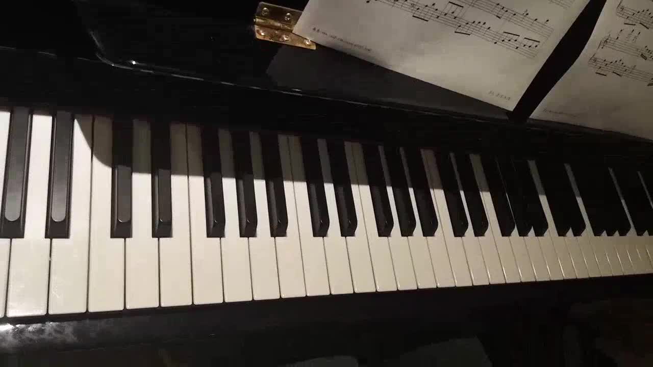 博叽这首歌真的好听✪ω✪
白月光1987