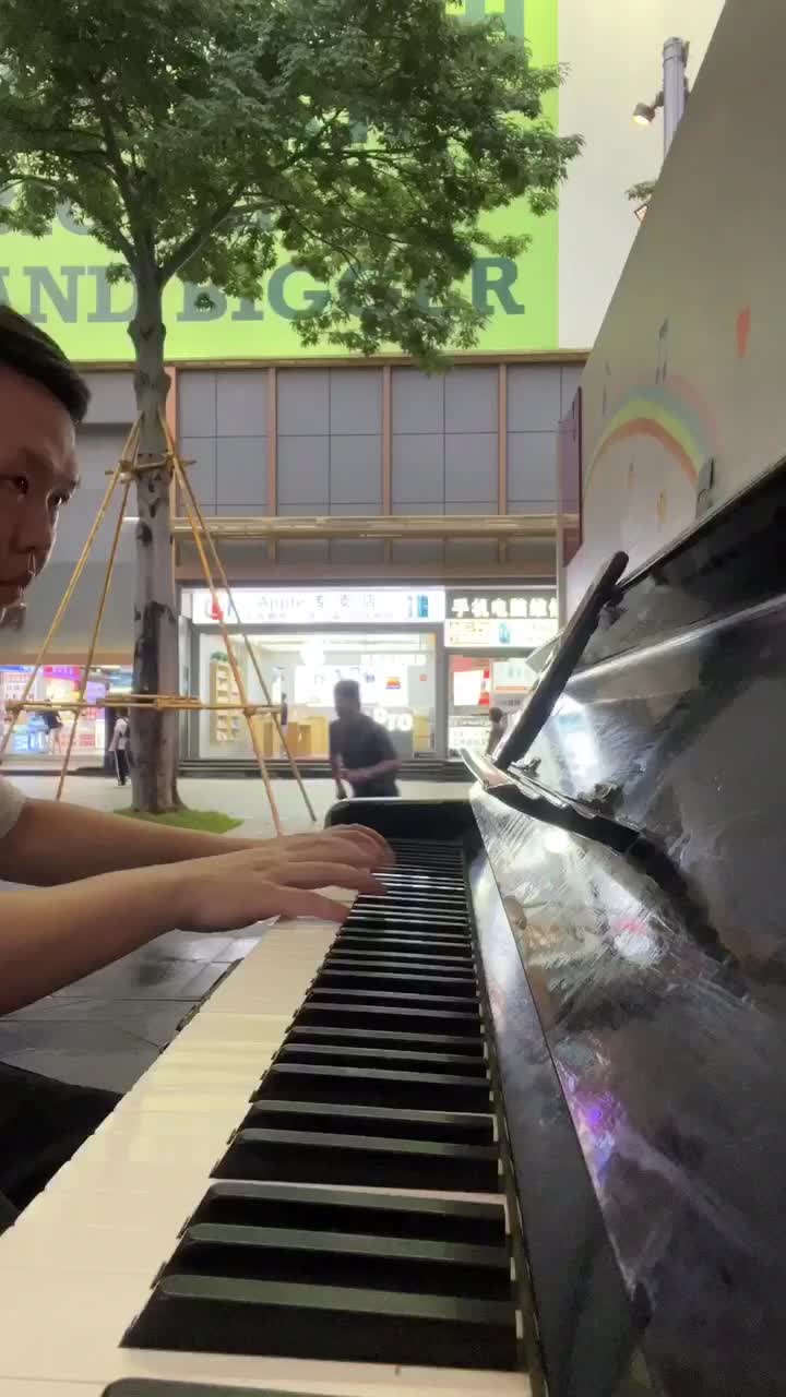 街头钢琴随手视奏《arrival to earth》，电