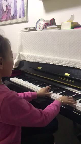 itliu830308 发布了一个钢琴弹