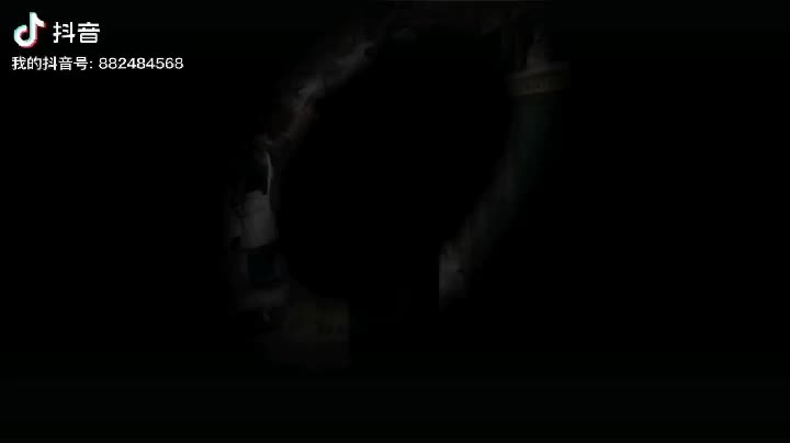 蓝色魔羯0 发布了一个钢琴弹奏视频，欢迎来